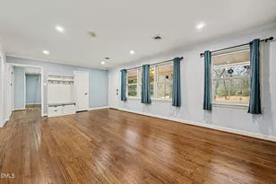 3004 Shaftsbury St, Durham, NC 27704 - Photo 7