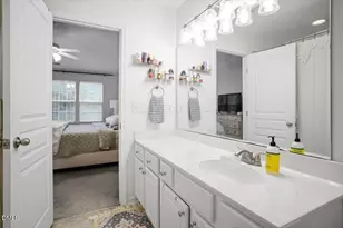 5349 Silver Moon Ln, Raleigh, NC 27606 - Photo 31