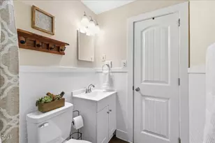 809 Dupree St, Durham, NC 27701 - Photo 15