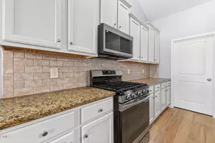 35 Mountain Vw Dr, Garner, NC 27529 - Photo 9