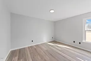 54 Lynn Ln, Selma, NC 27576 - Photo 9