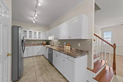 328 S Lombard Street, Clayton, NC 27520 - Photo 7