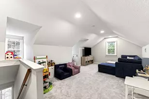 502 Heathridge Ln, Cary, NC 27513 - Photo 19