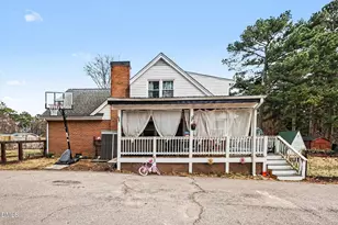 1609 Spring Ln, Sanford, NC 27330 - Photo 5