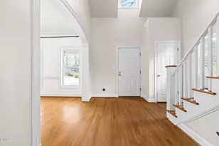 113 Country Valley Ct, Apex, NC 27502 - Photo 5