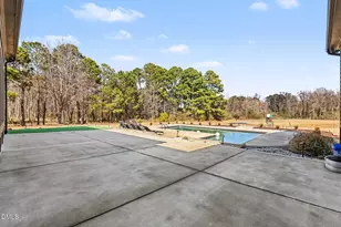 7839 Raleigh Rd, Benson, NC 27504 - Photo 39