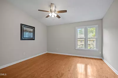 16 Crystal Oaks Court, Durham, NC 27707 - Photo 7