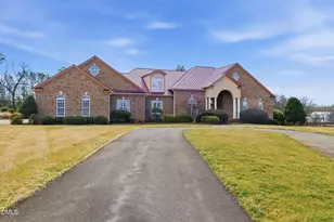 2601 Littleleaf Ln, Hillsborough, NC 27278 - Photo 3