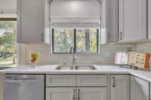 717 E Millbrook Rd, Raleigh, NC 27609 - Photo 7