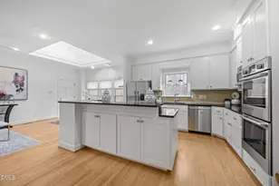 110 Linnaeus Pl, Chapel Hill, NC 27514 - Photo 49