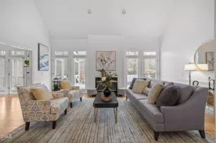 110 Linnaeus Pl, Chapel Hill, NC 27514 - Photo 17