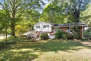 2100 Nancy Ann Dr, Raleigh, NC 27607 - Photo 7