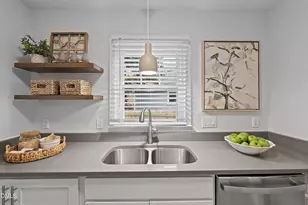 512 Ellis Ct, Raleigh, NC 27603 - Photo 17