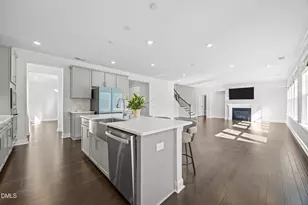 160 Cramerton Dr, Holly Springs, NC 27540 - Photo 17