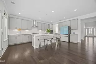 160 Cramerton Dr, Holly Springs, NC 27540 - Photo 9