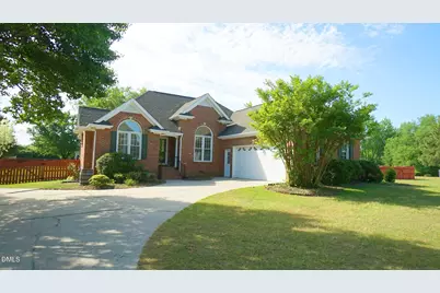 400 Knolls View Drive, Fuquay Varina, NC 27526 - Photo 3