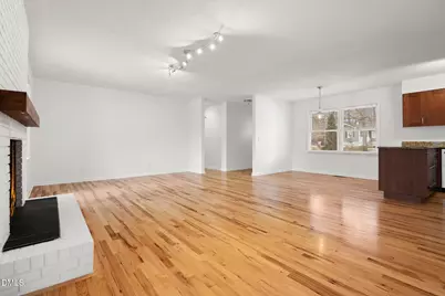 204 Rosehaven Drive, Raleigh, NC 27609 - Photo 7