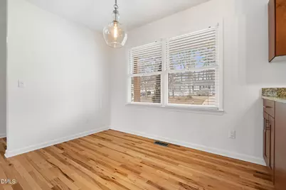 204 Rosehaven Drive, Raleigh, NC 27609 - Photo 9