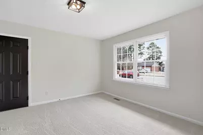 1120 W Pope Street, Benson, NC 27504 - Photo 15