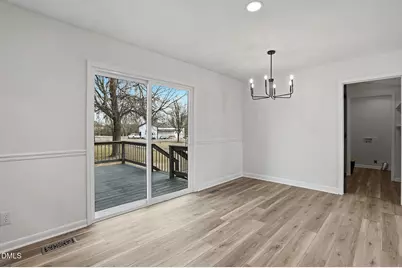 1120 W Pope Street, Benson, NC 27504 - Photo 9