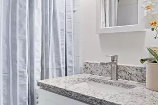 314 W Queen St, Hillsborough, NC 27278 - Photo 35