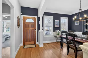 303 Cameron Glen Dr, Apex, NC 27502 - Photo 9