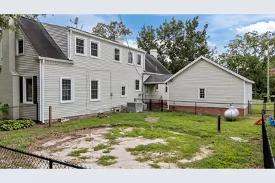401 Goldsboro Street, Lucama, NC 27851 - Photo 11