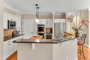 101 Collinson Dr, Chapel Hill, NC 27514 - Photo 19