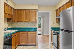 4101 Five Oaks Dr, Durham, NC 27707 - Photo 15