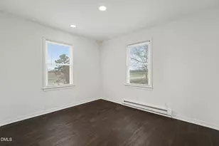 170 Flowers Rd, Mount Olive, NC 28365 - Photo 9