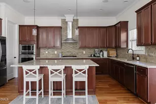 1016 Regency Cottage Pl, Cary, NC 27518 - Photo 5