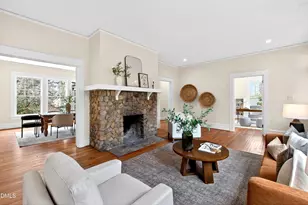 301 Hillsborough St, Chapel Hill, NC 27514 - Photo 9