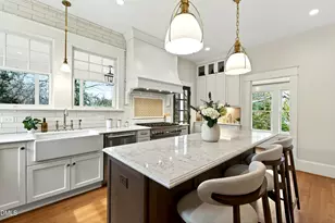 301 Hillsborough St, Chapel Hill, NC 27514 - Photo 25