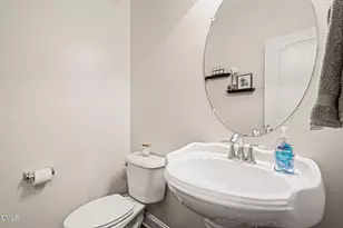 124 Briarfield Dr, Apex, NC 27502 - Photo 19