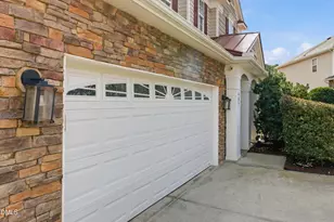 607 Ravenstone Ln, Durham, NC 27703 - Photo 35