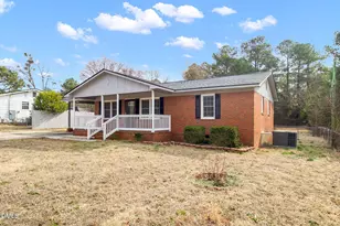 1612 Gardenia Ave, Fayetteville, NC 28311 - Photo 3
