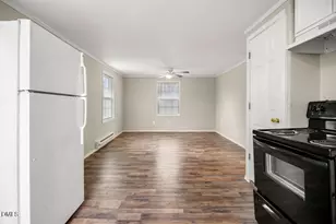 122 Washington St, Lumberton, NC 28358 - Photo 5