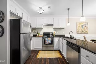 32 Fashion Pl, Durham, NC 27705 - Photo 3