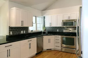 110 Channing Ln, Chapel Hill, NC 27516 - Photo 7