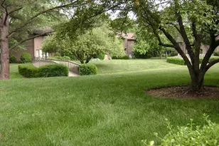 1305 Oak Tree Dr, Chapel Hill, NC 27517 - Photo 17