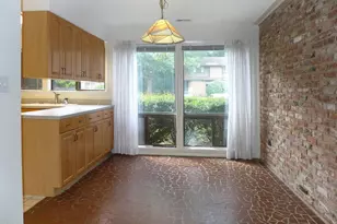 1305 Oak Tree Dr, Chapel Hill, NC 27517 - Photo 7