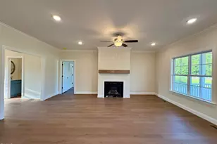 7637 Sweetwater Dr, Nashville, NC 27856 - Photo 11