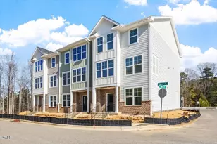 635 Sawcut Ln, Apex, NC 27502 - Photo 3