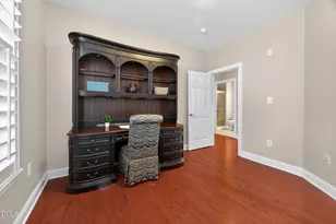 9211 Calabria Dr, Raleigh, NC 27617 - Photo 31