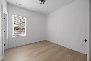 2811 Wilcox Pl, Raleigh, NC 27607 - Photo 17