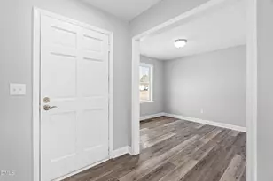 2005 Tanglewood Dr, Clayton, NC 27520 - Photo 9