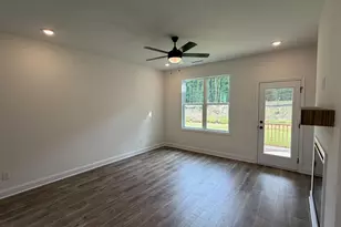 386 Bluejay St, Clayton, NC 27520 - Photo 5