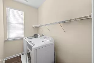 4920 Lady of the Lake Dr, Raleigh, NC 27612 - Photo 35