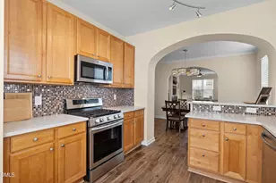 4920 Lady of the Lake Dr, Raleigh, NC 27612 - Photo 13