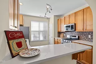 4920 Lady of the Lake Dr, Raleigh, NC 27612 - Photo 11